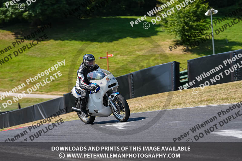 cadwell park;cadwell park photographs;cadwell trackday photographs;enduro digital images;event digital images;eventdigitalimages;peter wileman photography;racing digital images;trackday digital images;trackday photos